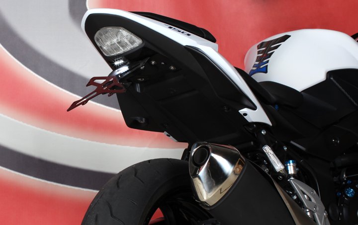 Evotech Kennzeichenhalter Suzuki Gladius GSR 750